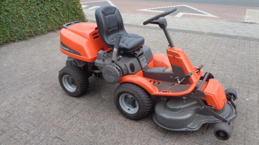 wegens inruil 1 x nette husqvarna rider r16 frontmaaier, Ophalen, Gebruikt, Husqvarna, Nederland