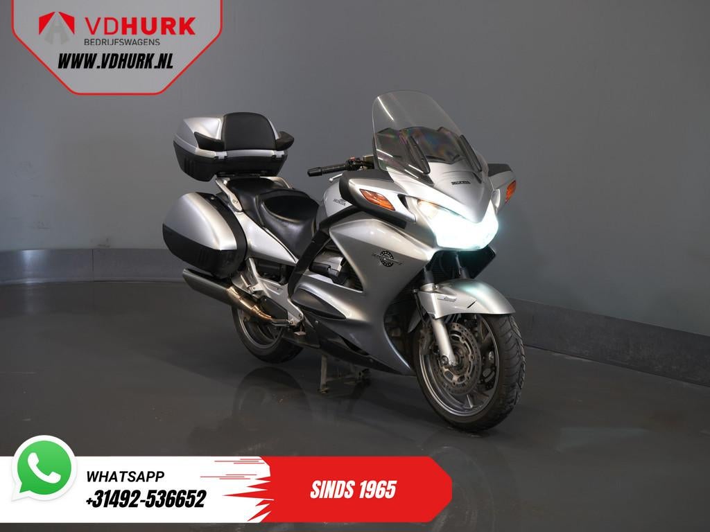 Honda ST 1300 Pan European Weinig KM!/ ABS/ Koffers, Motoren, Motoren | Honda, Sales@vdhurk.nl, Bedrijf, Van den Hurk Bedrijfswagens B.V.