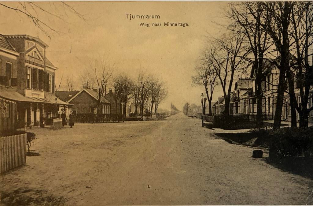 Ansichtkaart Tzummarum, Buorren, Cafe Wapen van Barradeel, Verzamelen, Ansichtkaarten | Nederland, Gelopen, Friesland, Voor 1920