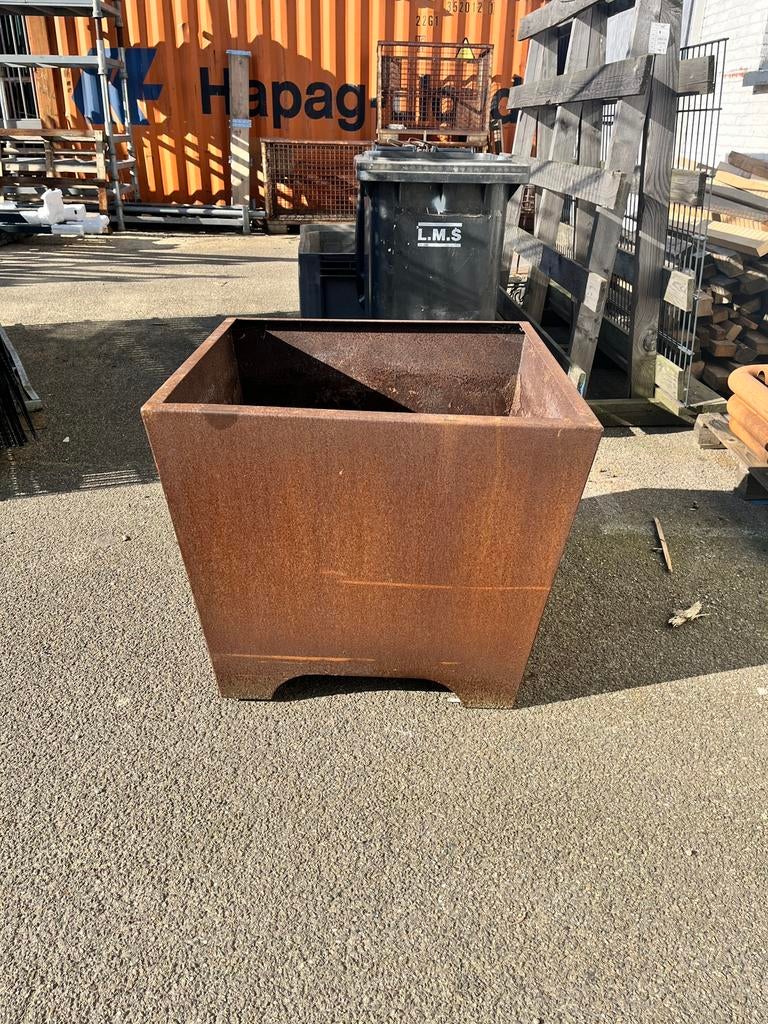 Bak van cortenstaal  75x75x65, Ophalen, Gebruikt, Balkon, Metaal