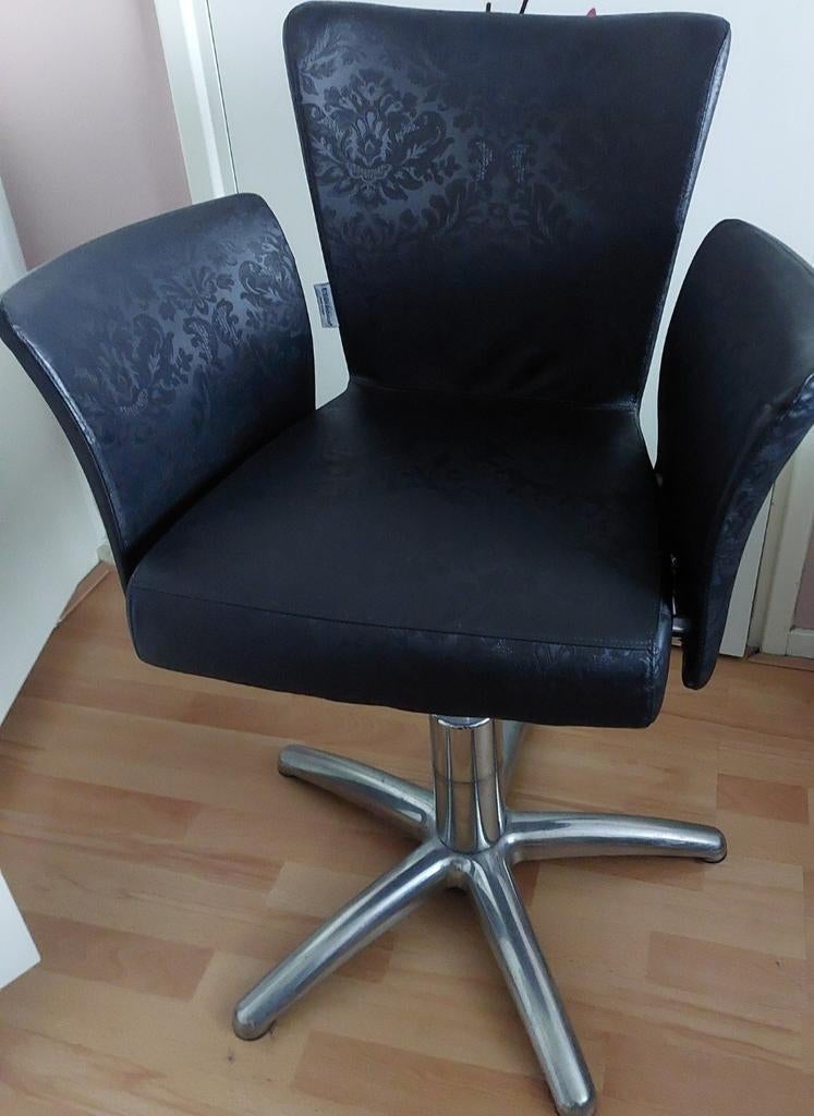 kappersstoel, Ophalen