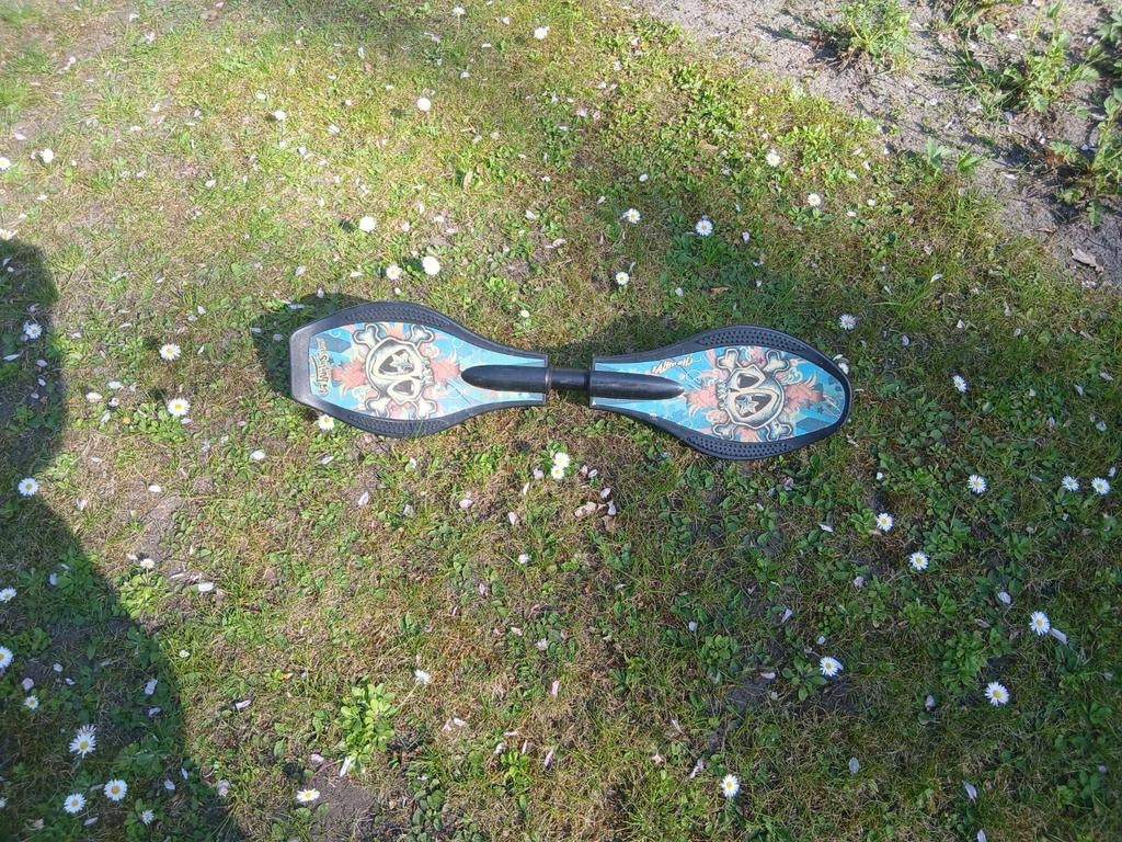 Waveboard met schedelprint - Gebruikt, Ophalen of Verzenden