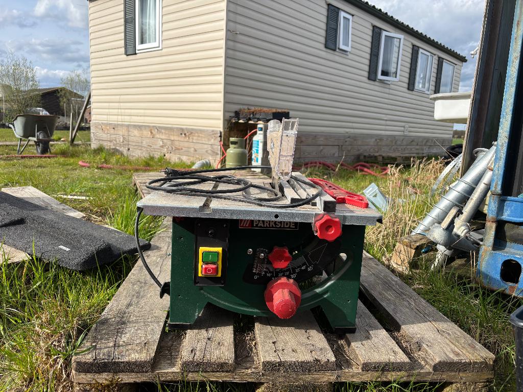 Parkside zaagtafel PMTS 210 A1 1500W, Doe-het-zelf en Verbouw, Gereedschap | Zaagmachines, Ophalen, Gebruikt, Cirkelzaag, Parkside