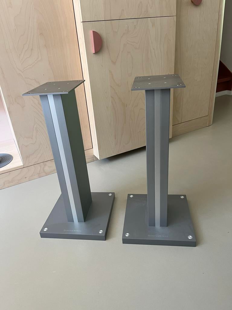 Bowers & Wilkins luidsprekerstandaards FS-700 S2, Overige typen, Ophalen of Verzenden, Zo goed als nieuw, Bowers & Wilkins (B&W)