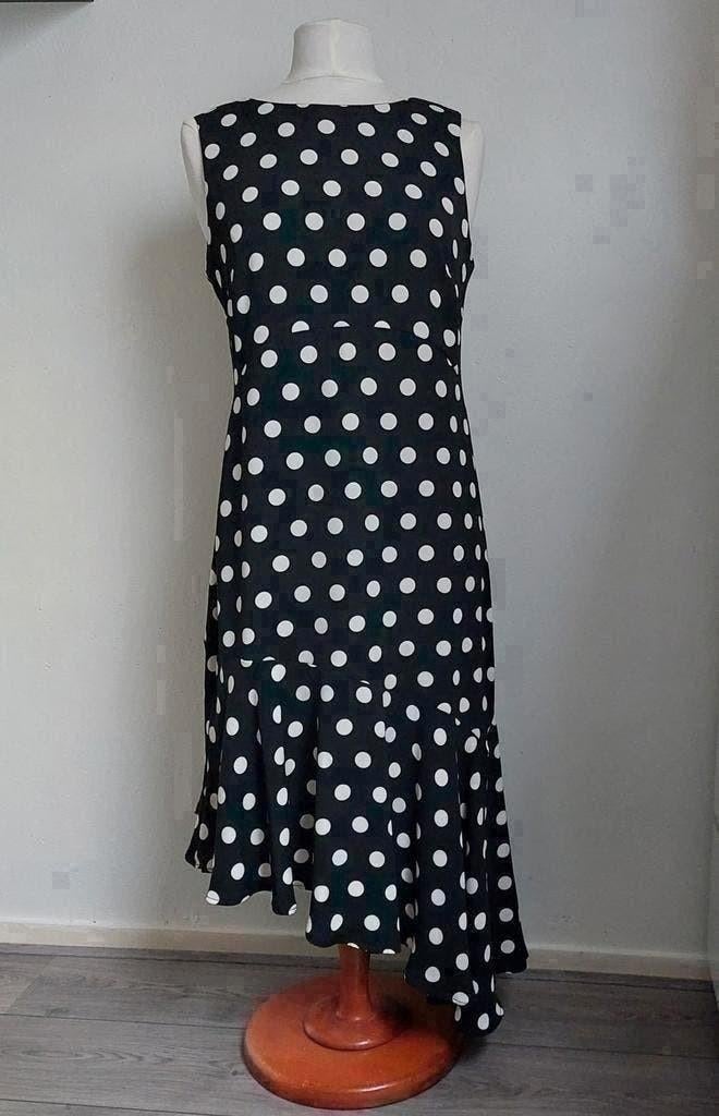 NIEUW zwart wit  jurk mt 40 Wallis polkadot, Kleding | Dames, Maat 38/40 (M), Nieuw, Ophalen of Verzenden, Onder de knie