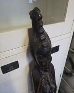 Groot handgesneden houten Afrikaans beeld benin, Ophalen