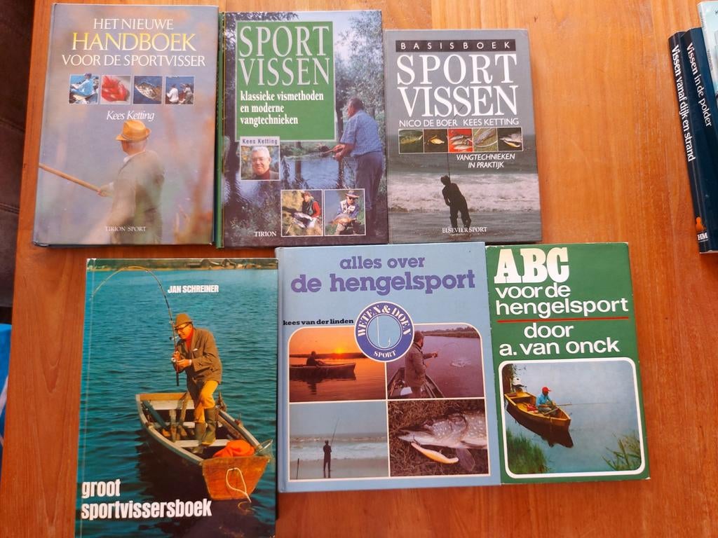 Meer dan 30 boeken over Hengelsport.  IN 1 KOOP!, Watersport en Boten, Hengelsport | Algemeen, Ophalen of Verzenden, Boek of Tijdschrift