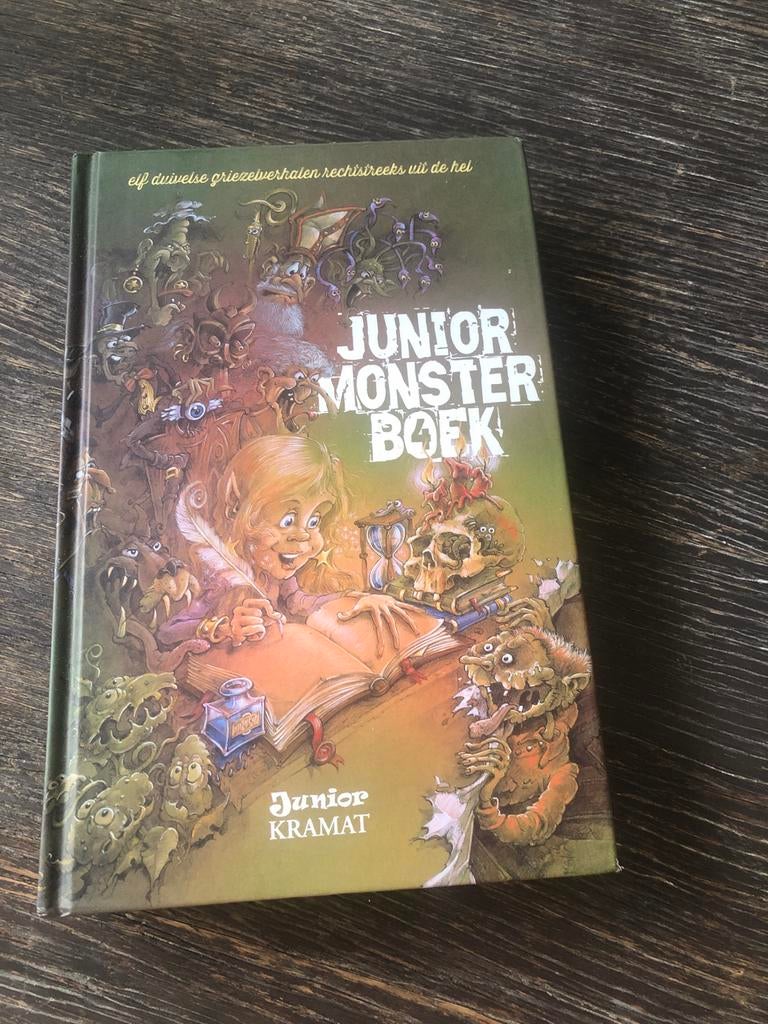 Junior Monster Boek - Junior Kramat, Ophalen of Verzenden, Gelezen, Fictie algemeen