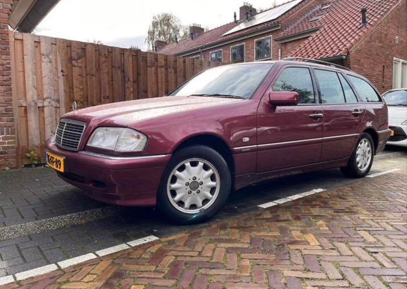 Mercedes-Benz C-Klasse 1.8 C180 Combi AUT 1998 Rood, Automaat, 1345 kg, Achterwielaandrijving, 4 cilinders