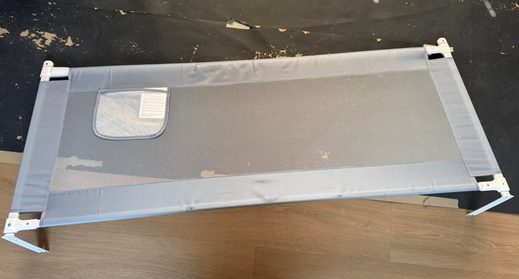 Bedhekje universeel en verstelbaar, Kinderen en Baby's, Kinderkamer | Bedden, Ophalen, Zo goed als nieuw, Minder dan 140 cm, Minder dan 70 cm