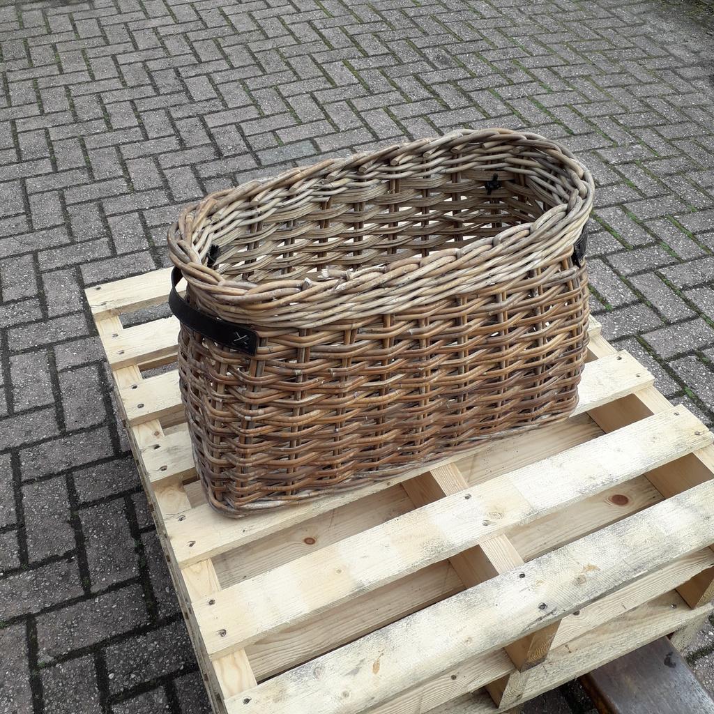 Vensterbank mand met grepen rechthoek rotan/riet, Ophalen, Rond, Riet