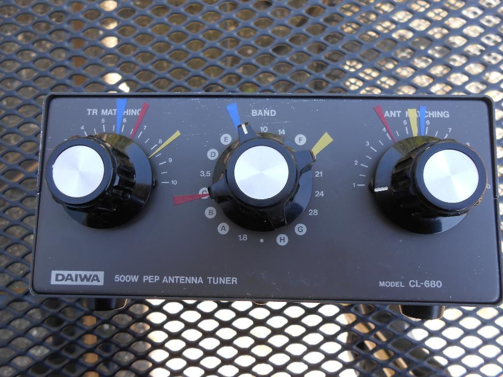 Antenne tuner voor zenders ontvangers daiwa cl-680, Ophalen, Gebruikt, Zender en Ontvanger