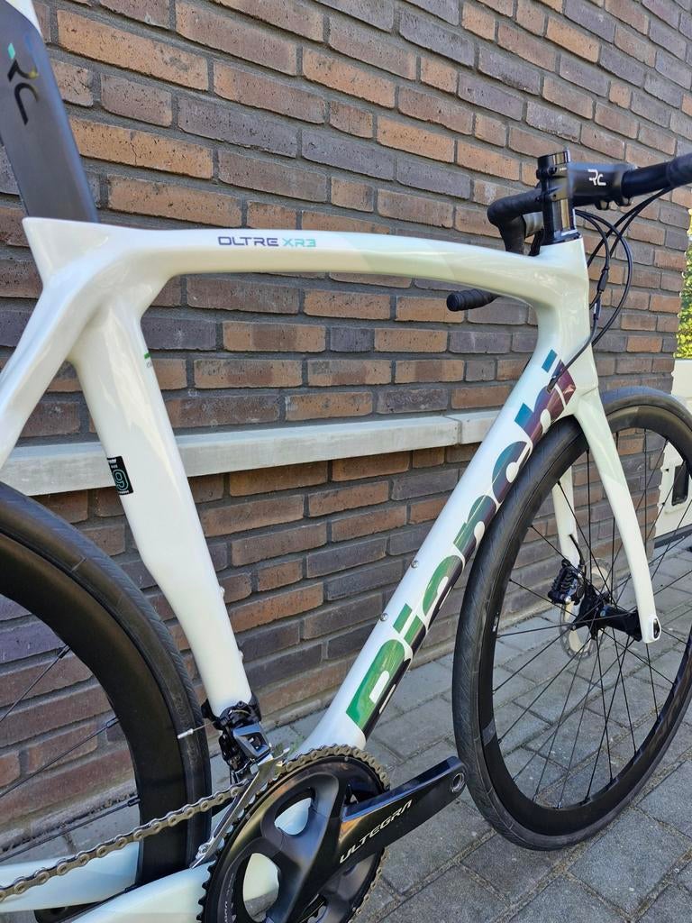 Nieuw! Bianchi XR3 Ultegra 59cm van €4899 voor €2575, Fietsen en Brommers, Fietsen | Racefietsen, Overige merken, Info@bimici.nl