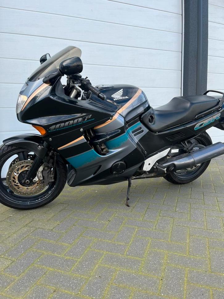 Honda CBR 1000F - Sportieve Toermotor, Motoren, Motoren | Honda, Particulier, Toermotor, meer dan 35 kW, 4 cilinders, Motorrijbewijs A