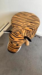 Tijger poefje voor kinderkamer, Ophalen, Zo goed als nieuw, Rond, Minder dan 50 cm
