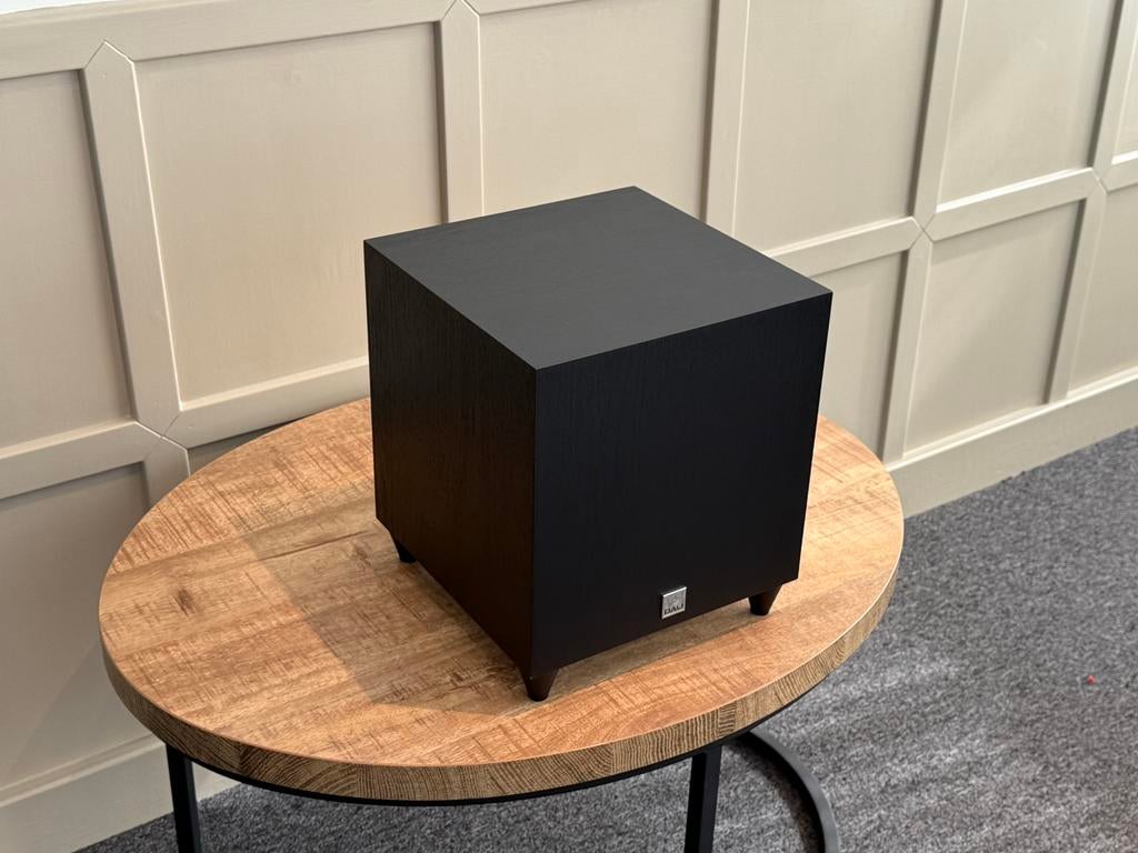 Dali SUB C-8 D / B-stock / 2 jaar garantie / 2 beschikbaar, Audio, Tv en Foto, Luidsprekers, Overige merken, Subwoofer, Ophalen of Verzenden