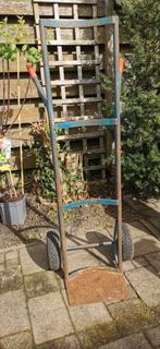Ideaal voor bij een verhuizing - Steekwagen, 80 tot 100 liter, Ophalen, Gebruikt, Steekwagen