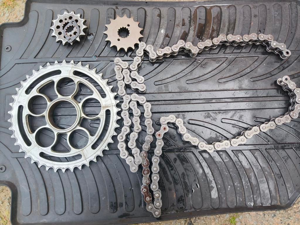 Gebruikte DID Ketting / tandwiel set Ducati, Motoren, Ophalen of Verzenden