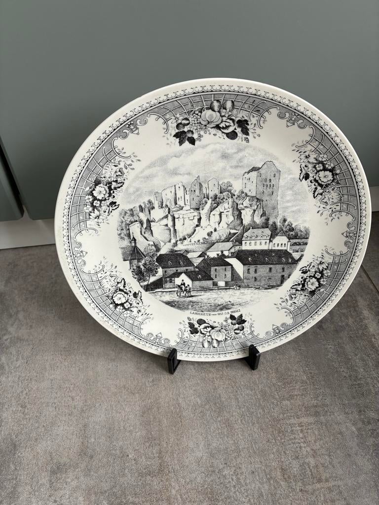 Villeroy & Boch wandbord La Rochette Luxemburg 1981, Antiek en Kunst, Ophalen