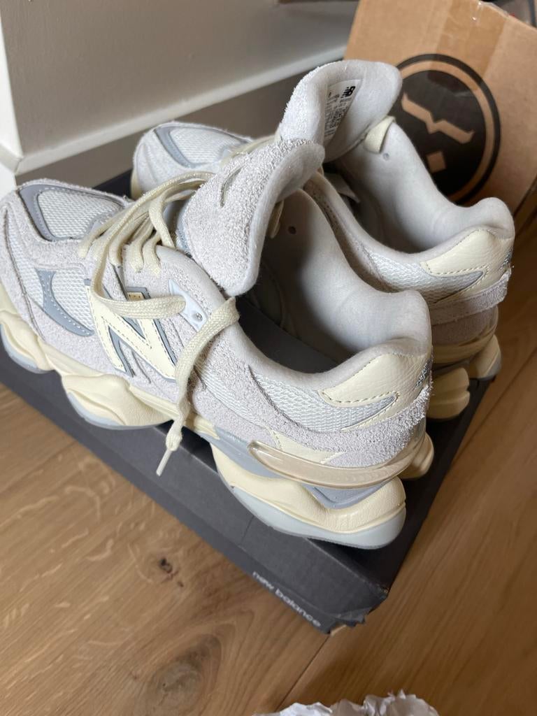 Nieuwe New Balance 9060 sneakers, Ophalen of Verzenden, Nieuw, Wit, Sneakers of Gympen