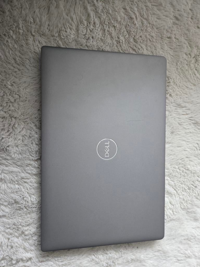 Dell latitude 5520 voor onderdelen, Computers en Software, Windows Laptops, Ophalen, Niet werkend, 2 tot 3 Ghz