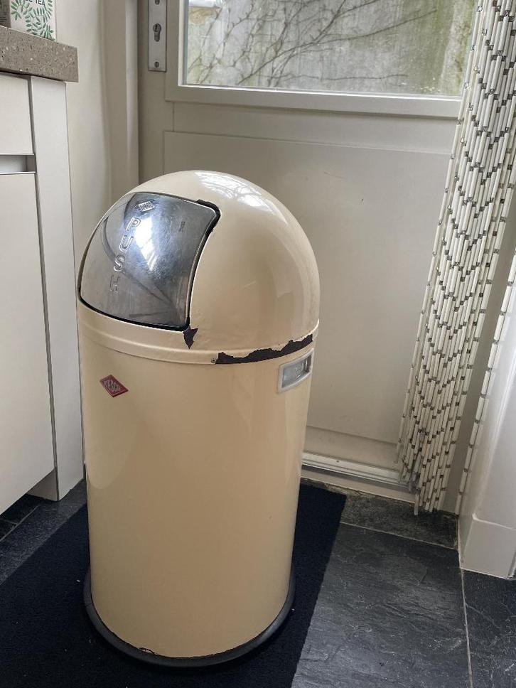 Wesco pushboy 50 liter amandelkleur, Huis en Inrichting, Woonaccessoires | Prullenbakken, Gebruikt, Overige materialen, 75 cm of meer