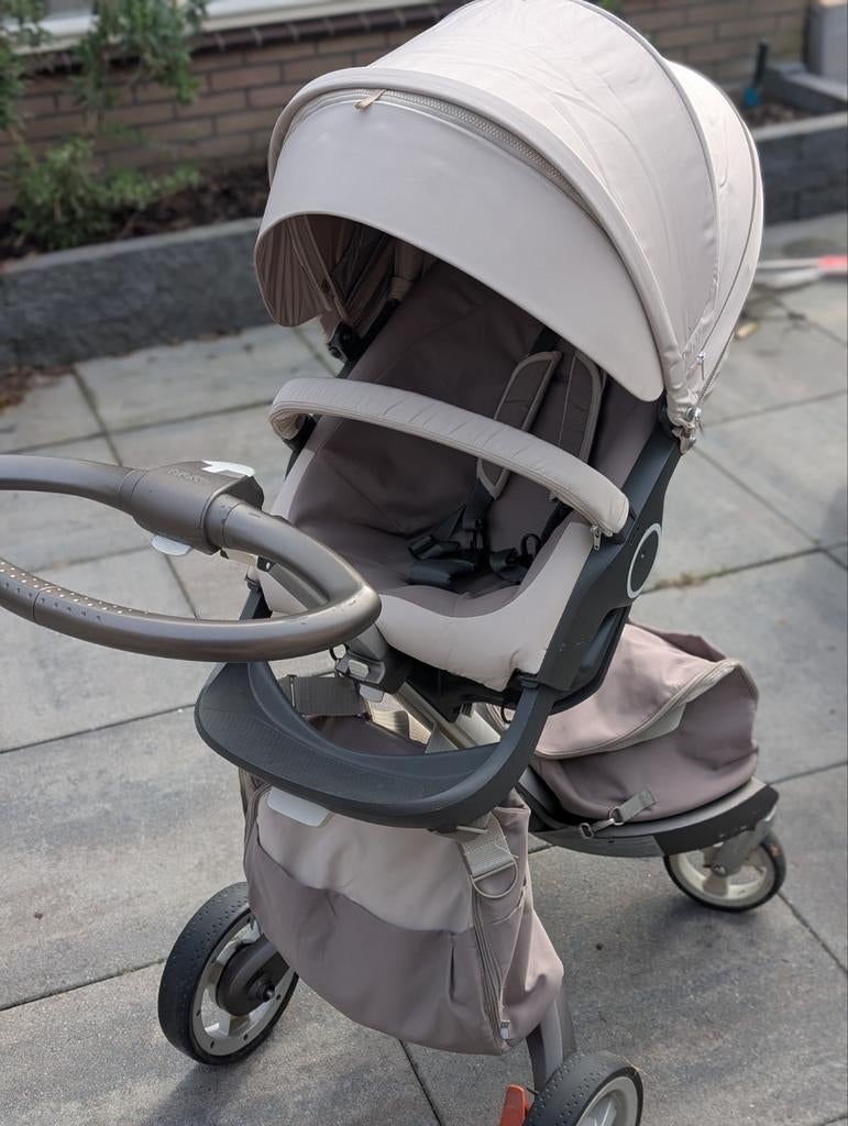 Stokke xplory kinderwagen+ maxi cosi + Isofix base, Kinderen en Baby's, Kinderwagens en Combinaties, Ophalen of Verzenden, Zo goed als nieuw