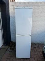 Gebruikte Indesit koel-vriescombinatie - Werkt goed, Ophalen, Gebruikt, 200 liter of meer, Met aparte vriezer