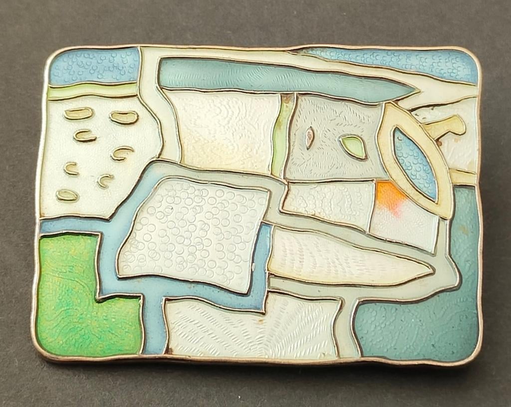 Dit is een David Andersen Four Seasons geëmailleerde broche, Ophalen of Verzenden, Zo goed als nieuw, Overige materialen