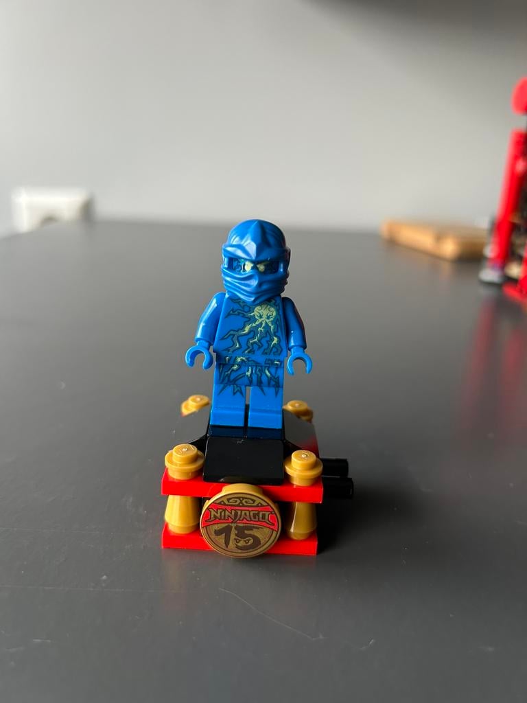 Lego ninjago NRG Jay *zonder passend masker*, Ophalen of Verzenden, Zo goed als nieuw