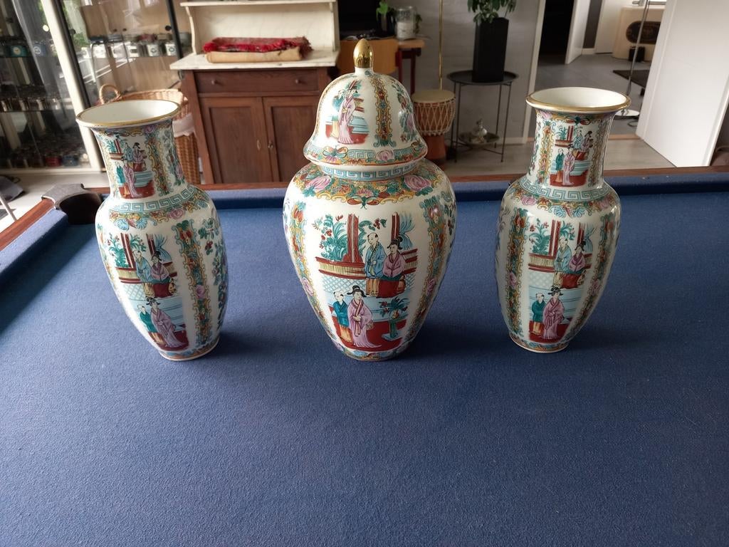 Mooie set vazen, Antiek en Kunst, Ophalen