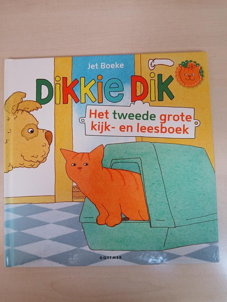 Dikkie Dik: Het tweede grote kijk- en leesboek, Jongen of Meisje, Ophalen of Verzenden, Zo goed als nieuw, Voorleesboek
