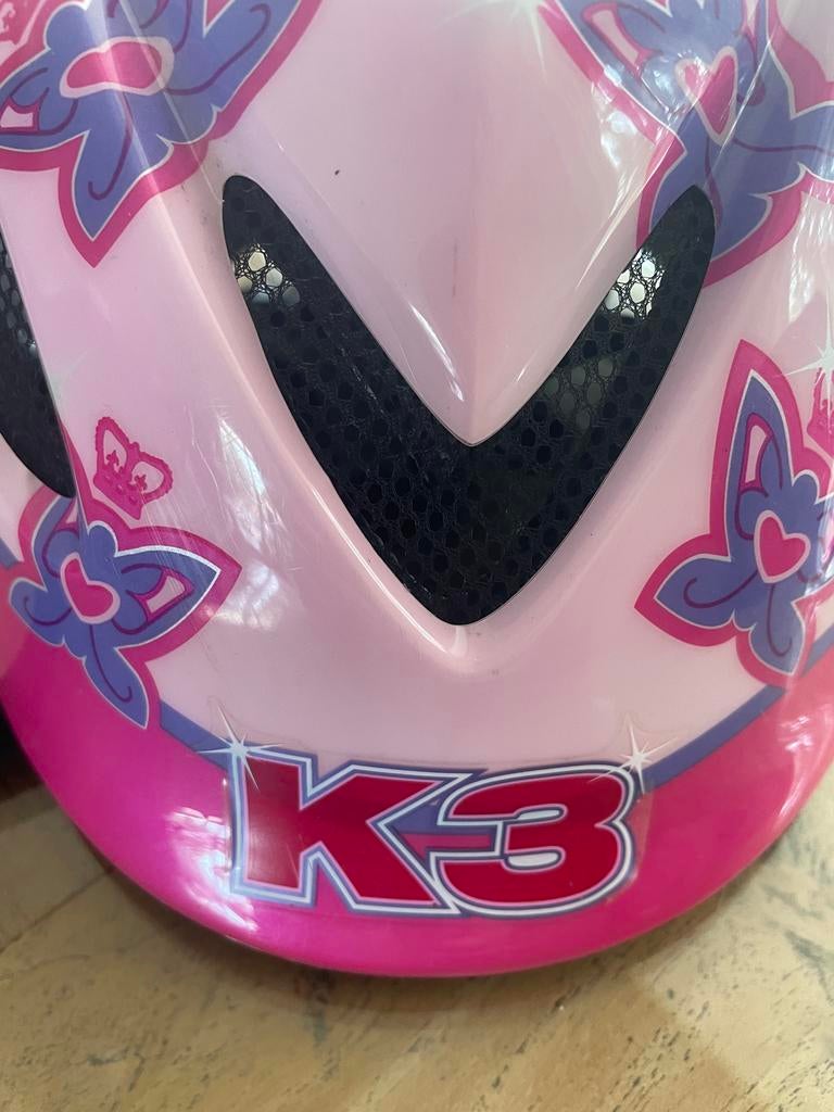 K3 fietshelm(en) met beschermers, Fietsen en Brommers, Ophalen, Gebruikt, Overige maten, Meisje