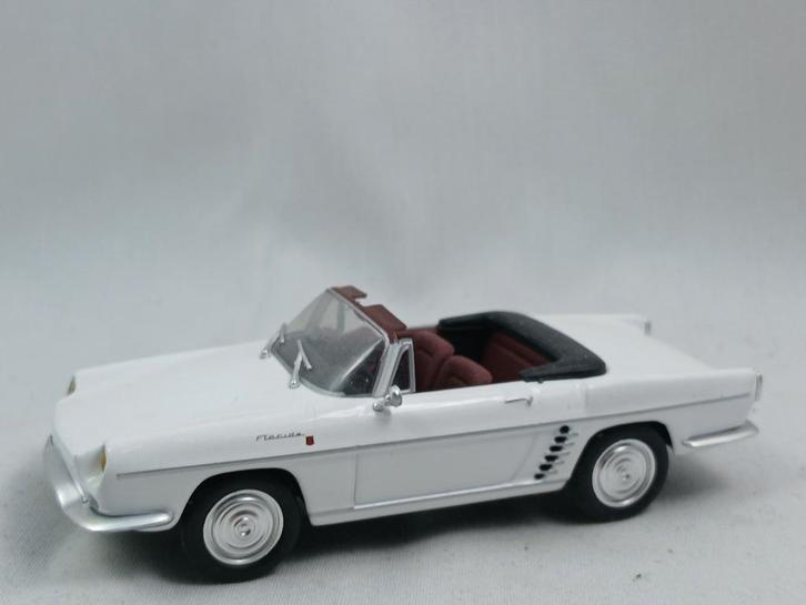 1/43  renault floride, Hobby en Vrije tijd, Modelauto's | 1:43, Zo goed als nieuw, Auto, Overige merken, Ophalen of Verzenden
