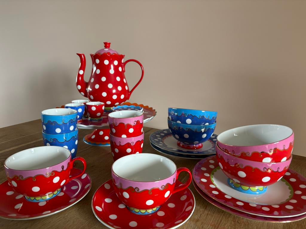 Oilily servies, Ophalen, Zo goed als nieuw, Aardewerk, Overige stijlen