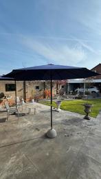 Blauwe parasol 2.60m 2x met granieten voet 2x, Ophalen of Verzenden, Gebruikt, 2 tot 3 meter, Stokparasol