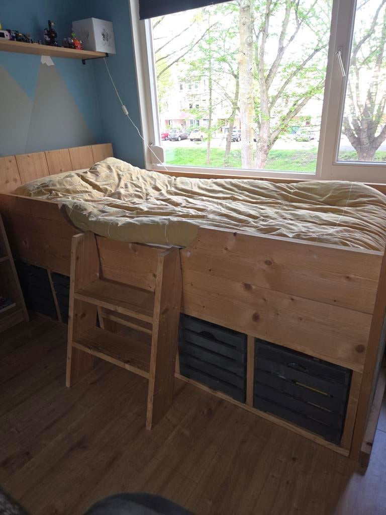 Steiger houten bed., Ophalen, Gebruikt
