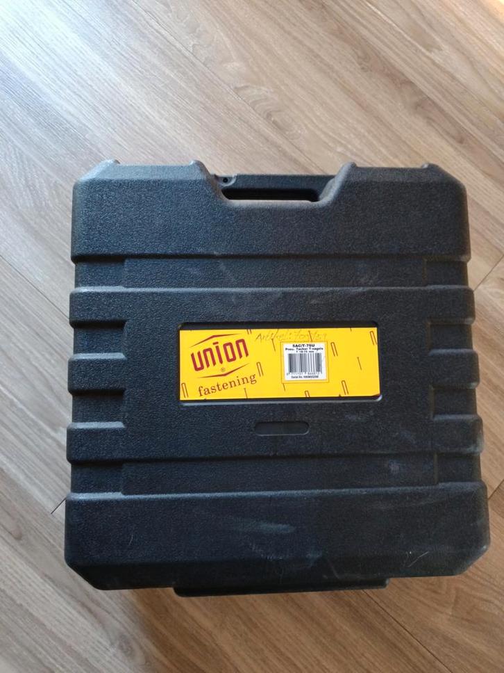 Union tacker T-nagels 5AC/T-75U, Doe-het-zelf en Verbouw, Gereedschap | Handgereedschap, Gebruikt, Ophalen of Verzenden
