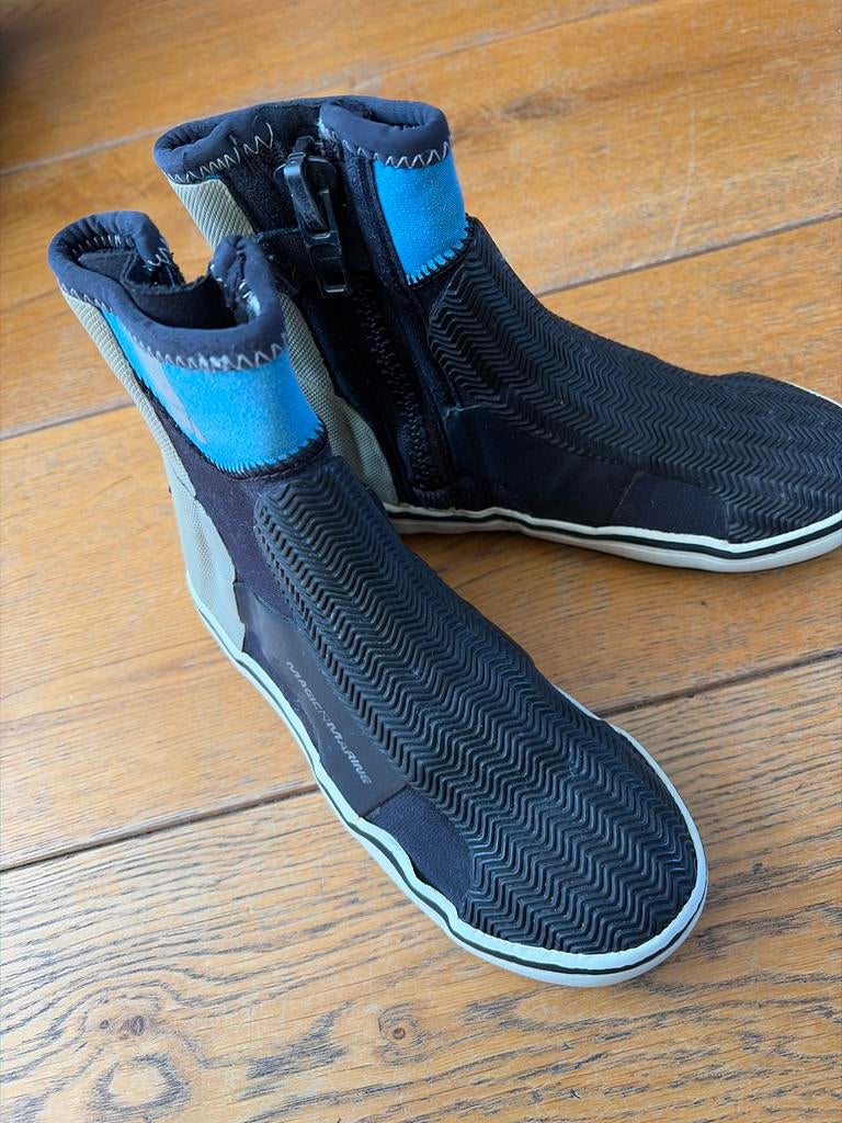 Magic Marine zeilschoenen maat 35/36, Watersport en Boten, Watersportkleding, Ophalen of Verzenden, Gebruikt, Dame of Heer, Zeil- of Surfschoenen