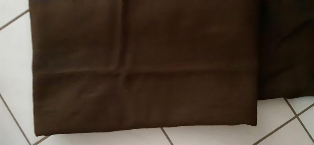 2 gordijnen donkerbruin gebruikt elk Hca226 x290B ONGEPLOOID, Ophalen, Bruin, 200 cm of meer, 150 tot 200 cm