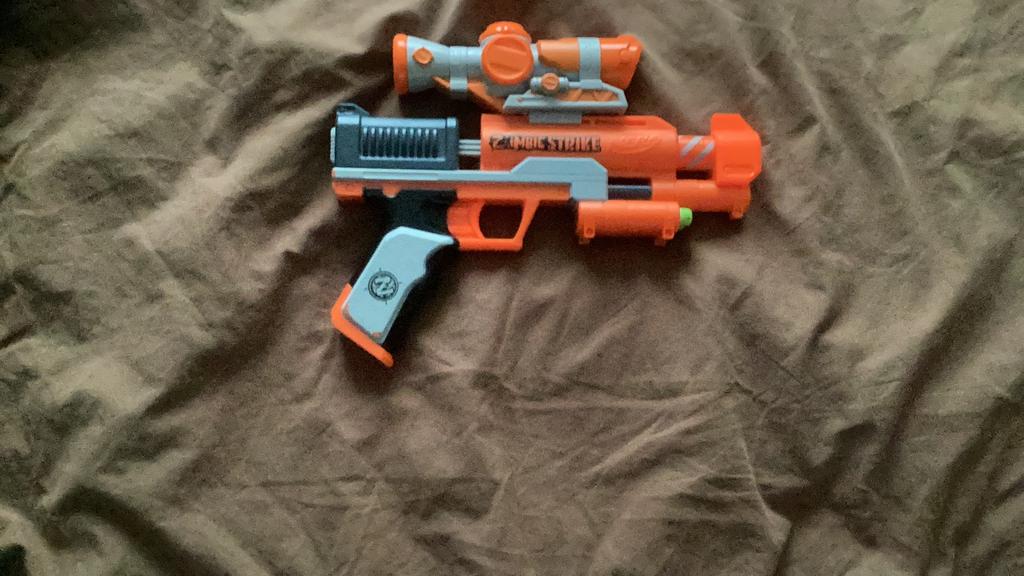 Leuke nerf zombiesrike, Kinderen en Baby's, Speelgoed | Buiten | Actiespeelgoed, Ophalen, Zo goed als nieuw