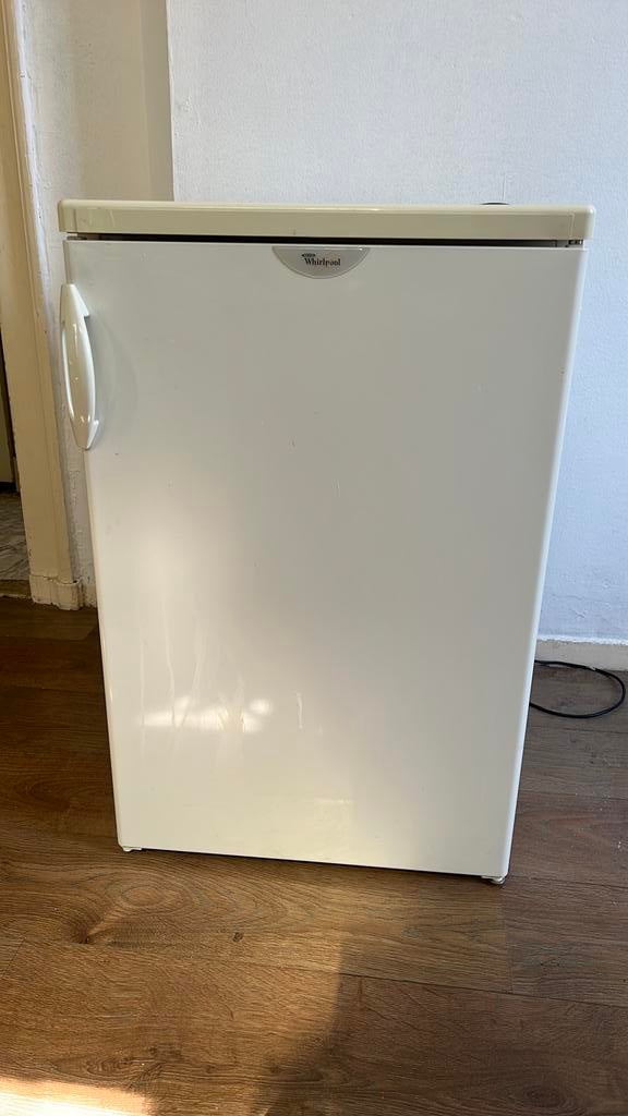 Gratis koelkast, Zonder vriesvak, 200 liter of meer, Zo goed als nieuw, 160 cm of meer