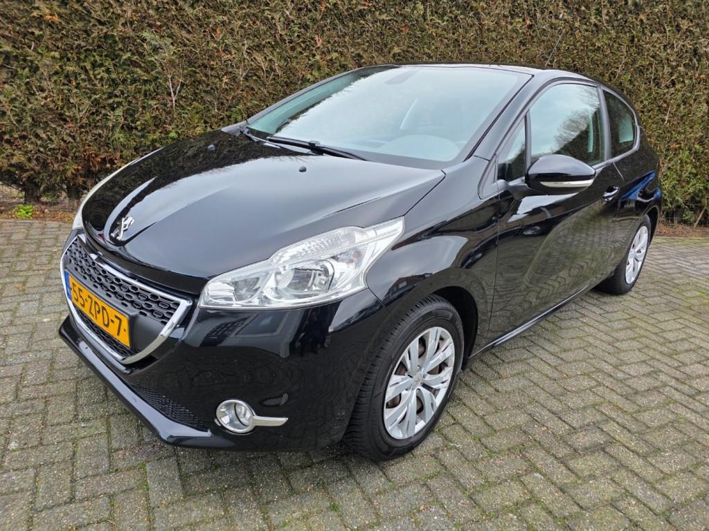 Peugeot 208 1.2 VTi Navi, Nieuwe Motor, lees tekst!, Auto's, Peugeot, Voorwielaandrijving, Euro 5, Gebruikt, Met garantie (alle)