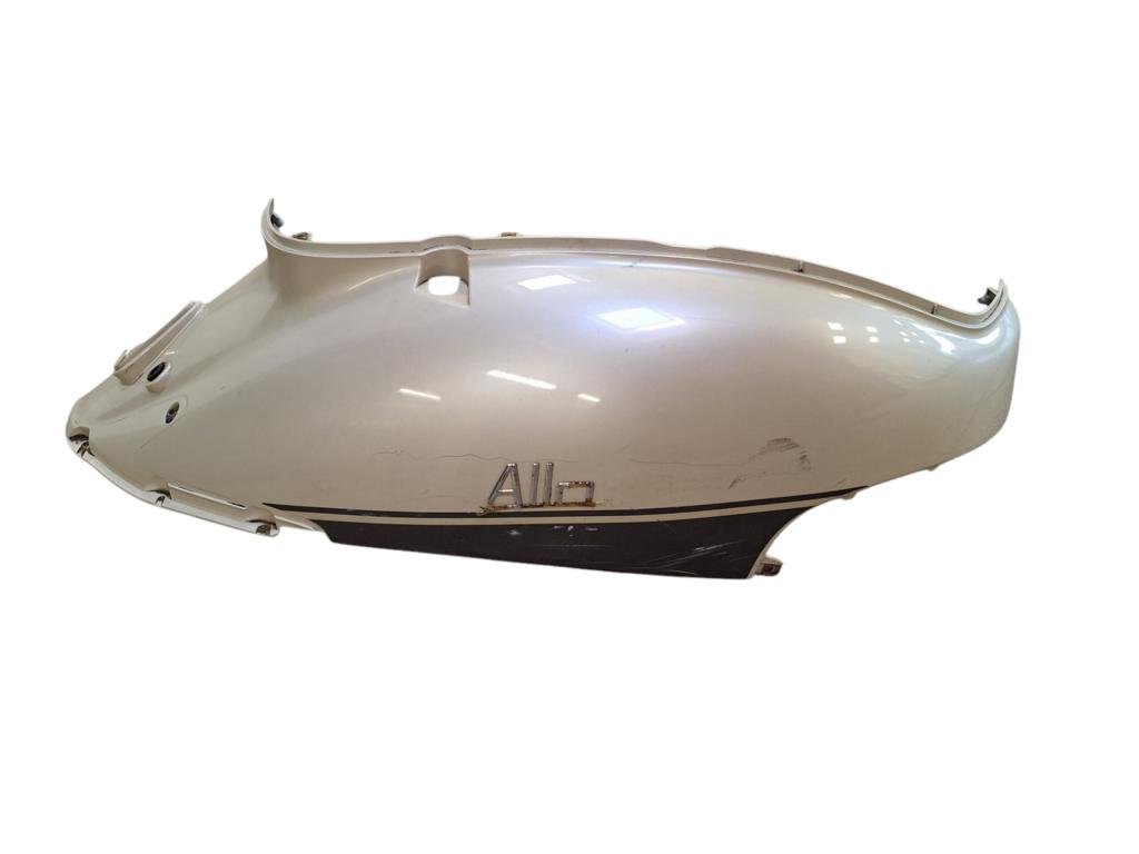 Zijkap zij kap origineel Sym Allo, Fietsen en Brommers, Brommeronderdelen | Scooters, Gebruikt, Ophalen of Verzenden