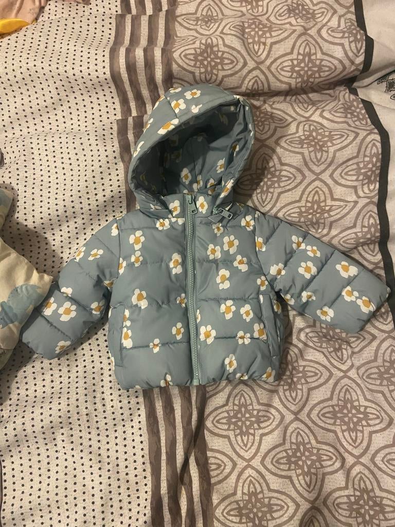 Zo goed als nieuwe babyjas van de Bijenkorf, Kinderen en Baby's, Babykleding | Overige, Ophalen of Verzenden, Zo goed als nieuw