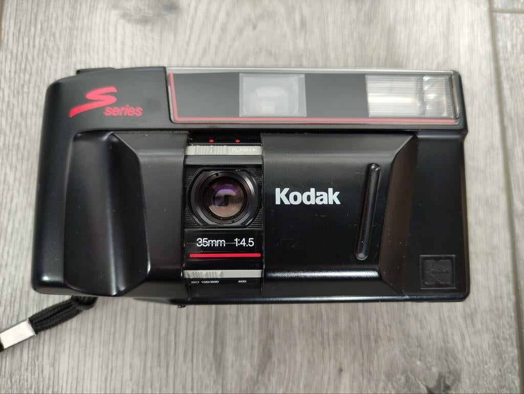 Kodak S100 EF camera met tasje (werkend), Audio, Tv en Foto, Fotocamera's Analoog, Ophalen of Verzenden, Compact, Kodak