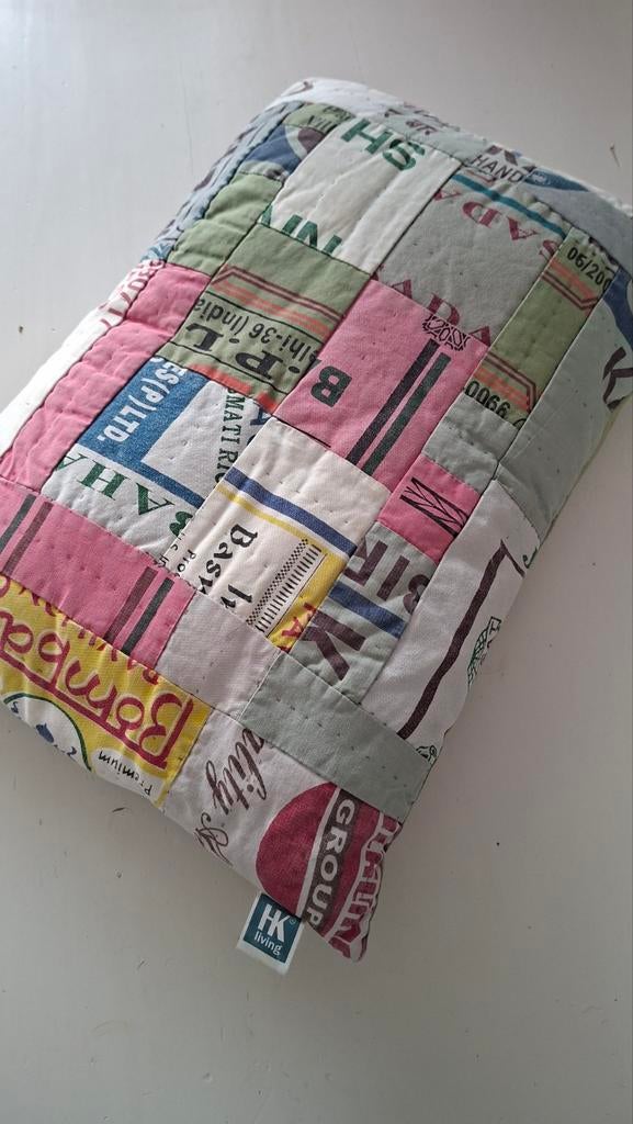 HK living kussen, Huis en Inrichting, Ophalen of Verzenden, Minder dan 10 m²