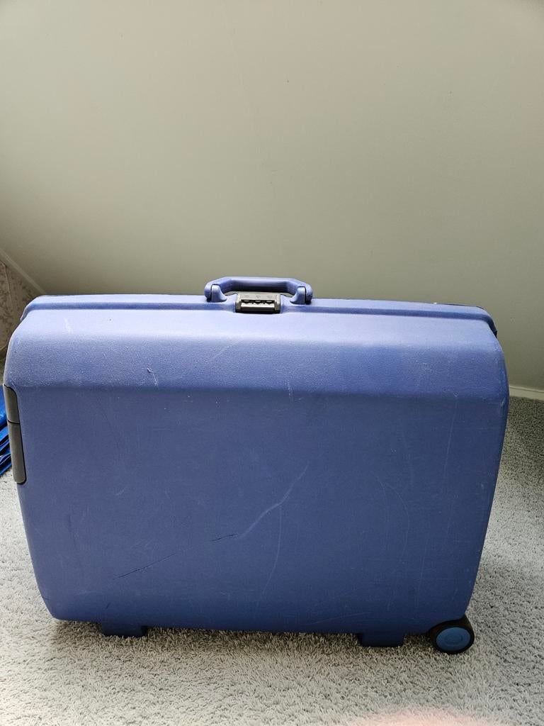 2 Samsonite koffers met cijferslot, Gebruikt, Hard kunststof, 45 tot 55 cm, Ophalen