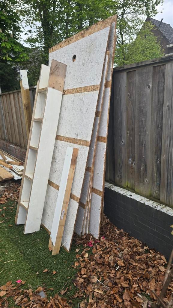 Diverse stukken hout gratis o.a steigerplanken, Ophalen, 25 tot 50 mm, Plank, Steigerhout