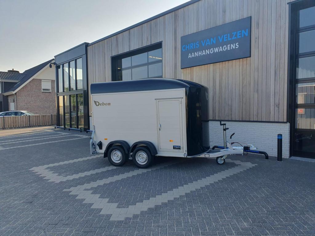Debon Roadster 500 gesloten aanhangwagen, Nieuw